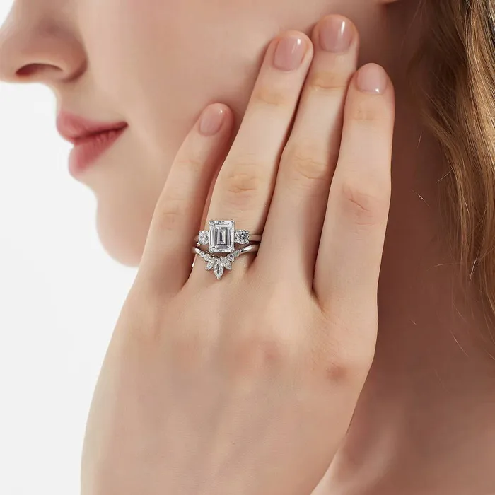 BERRICLE Rings 3Stone Flower 26ct Emerald Cut CZ Ring Set in Sterling Silver