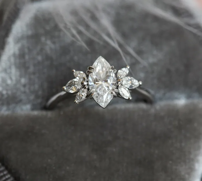 Rings Capucinne Della Engagement Ring