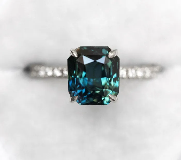 Rings Capucinne Marcela Radiant Cut Sapphire Diamond Ring